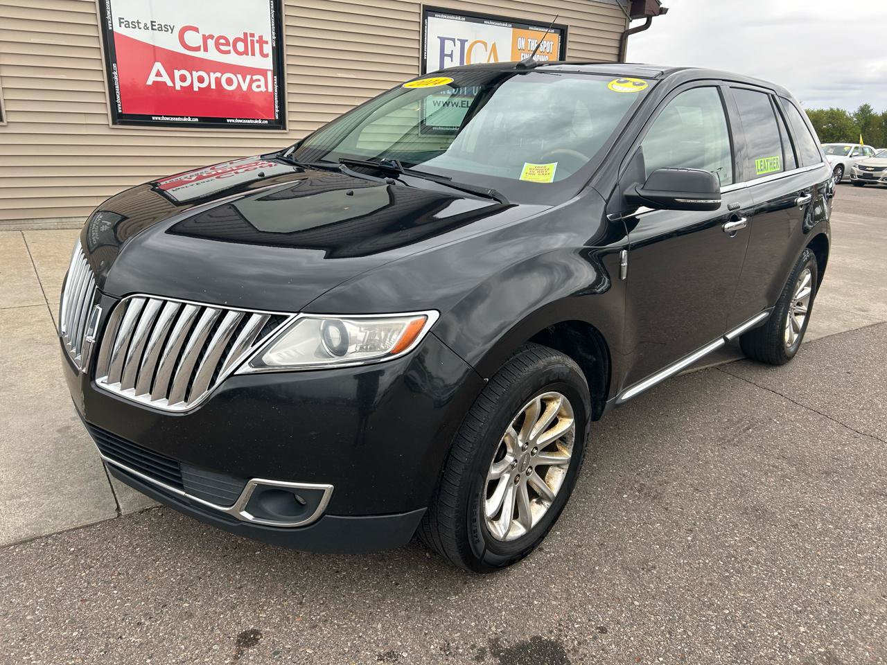 Used 2014 Lincoln MKX AWD w/ Equipment Group 101A image 1