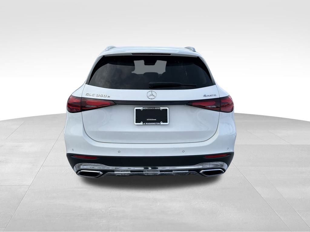Certified 2025 Mercedes-Benz GLC 350e image 4
