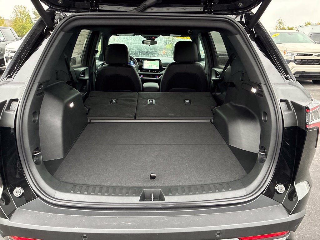 New 2027 Chevrolet Equinox RS AWD/4WD image 31