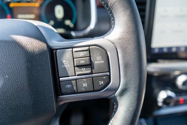 Used 2023 Ford F150 Lariat w/ Equipment Group 502A High image 29