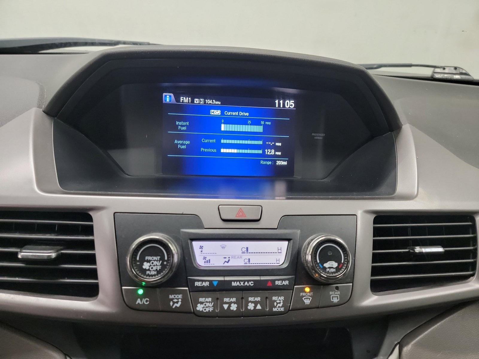 Used 2015 Honda Odyssey LX image 22