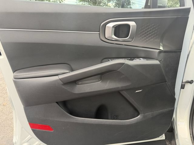 Certified 2026 Kia Sorento EX w/ EX Premium Package FWD image 9