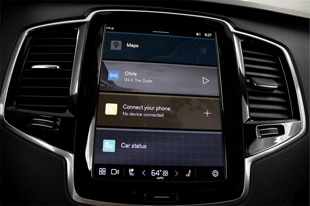 Certified 2025 Volvo XC90 T8 Plus image 27