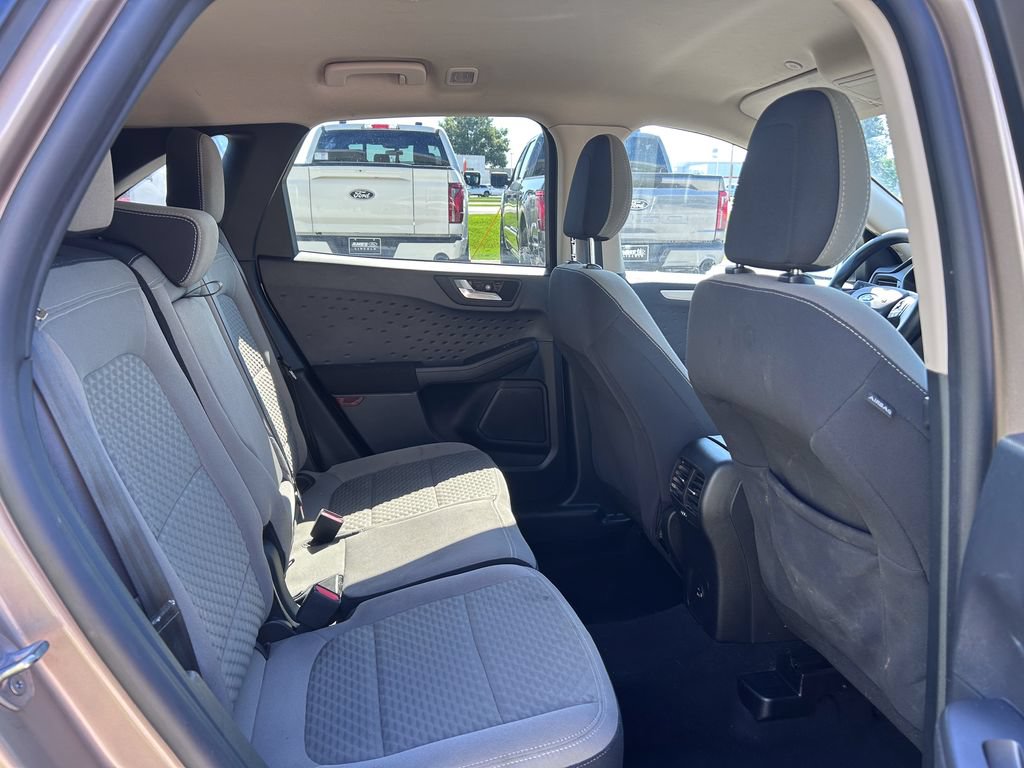 Used 2020 Ford Escape SE AWD/4WD image 17