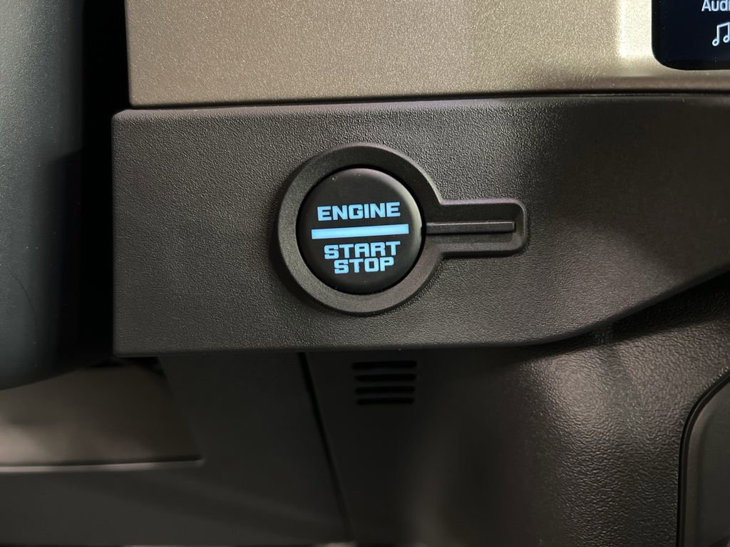 New 2026 Ford Bronco Outer Banks AWD/4WD image 18