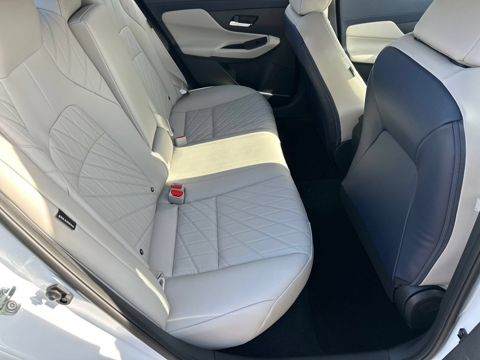 New 2026 Nissan Sentra SL w/ Floor Mat Package FWD image 15