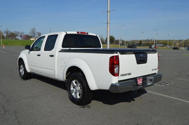 Used 2013 Nissan Frontier SV AWD/4WD image 7