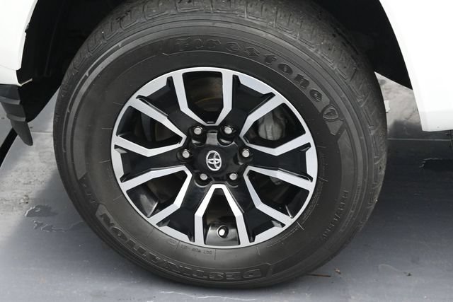 Used 2022 Toyota Tacoma TRD Sport w/ TRD Premium Sport Package RWD image 7