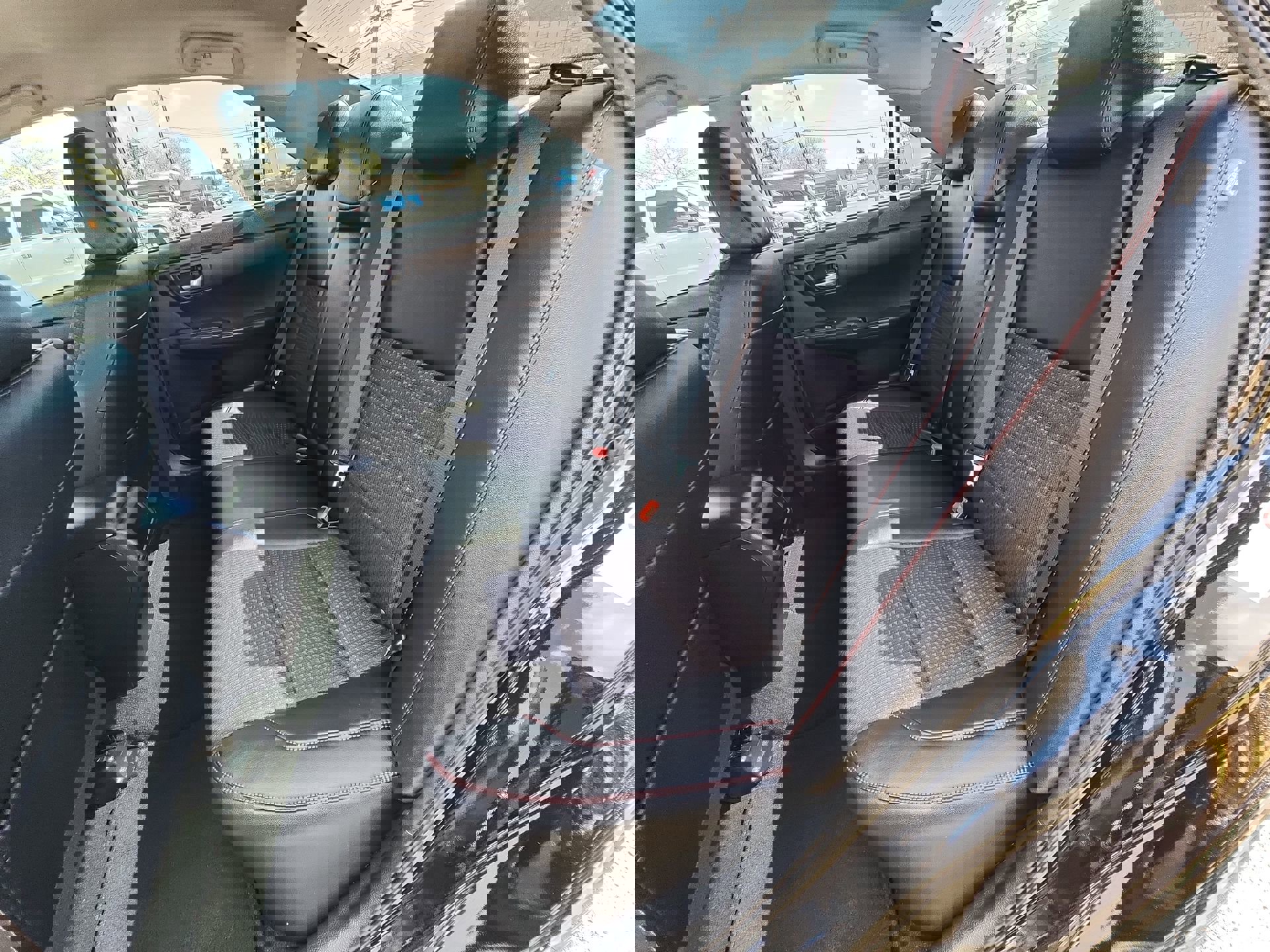 Used 2015 Toyota Camry SE image 23