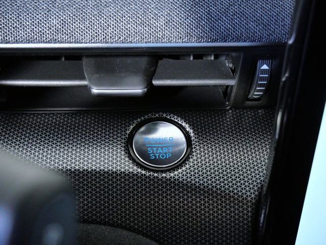 Used 2025 Ford Mustang Mach-E GT image 26