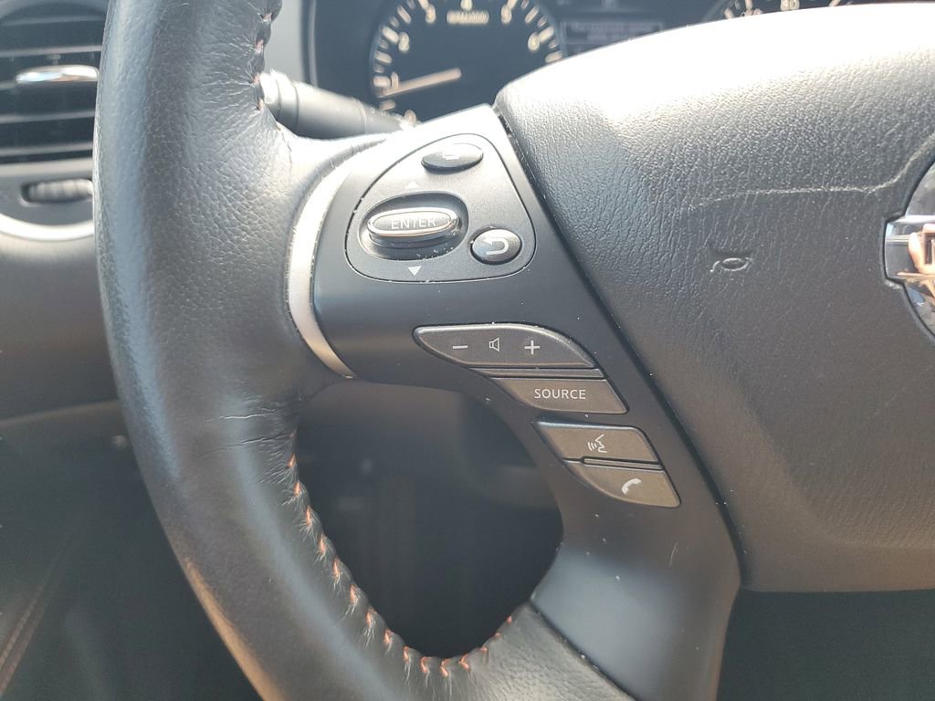 Used 2020 Nissan Pathfinder SL FWD image 21