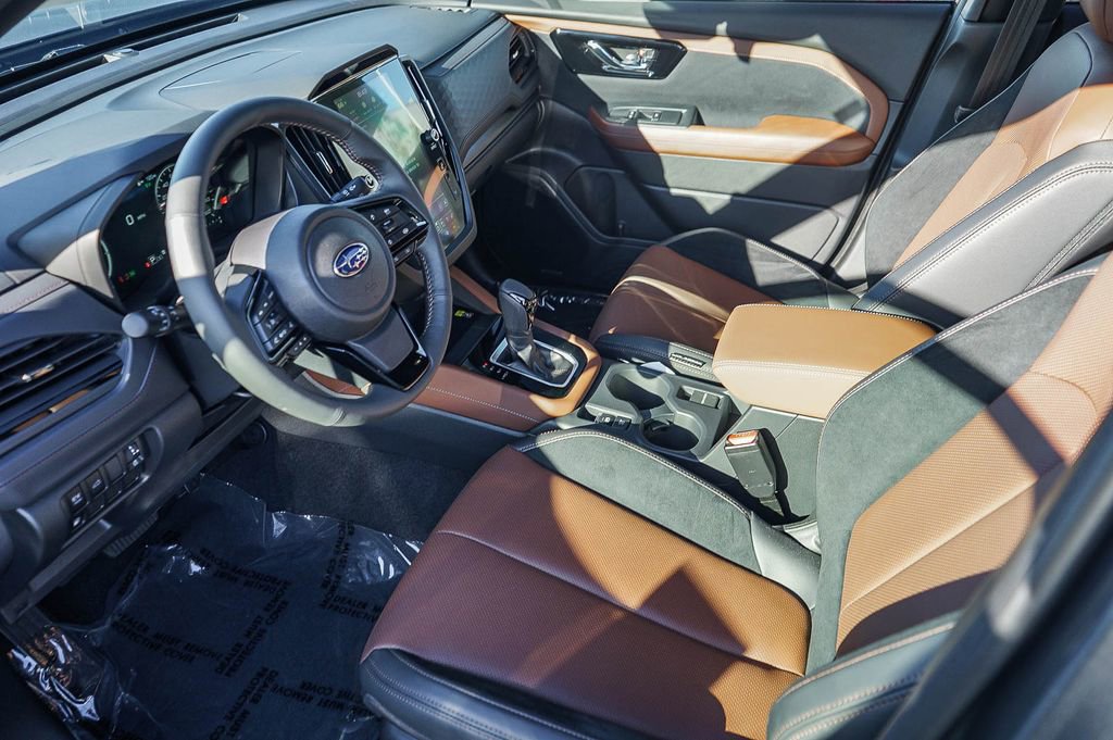 Used 2025 Subaru Forester Touring image 21