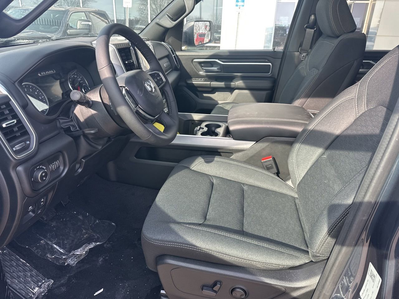 New 2026 RAM 1500 4x4 Crew Cab image 9