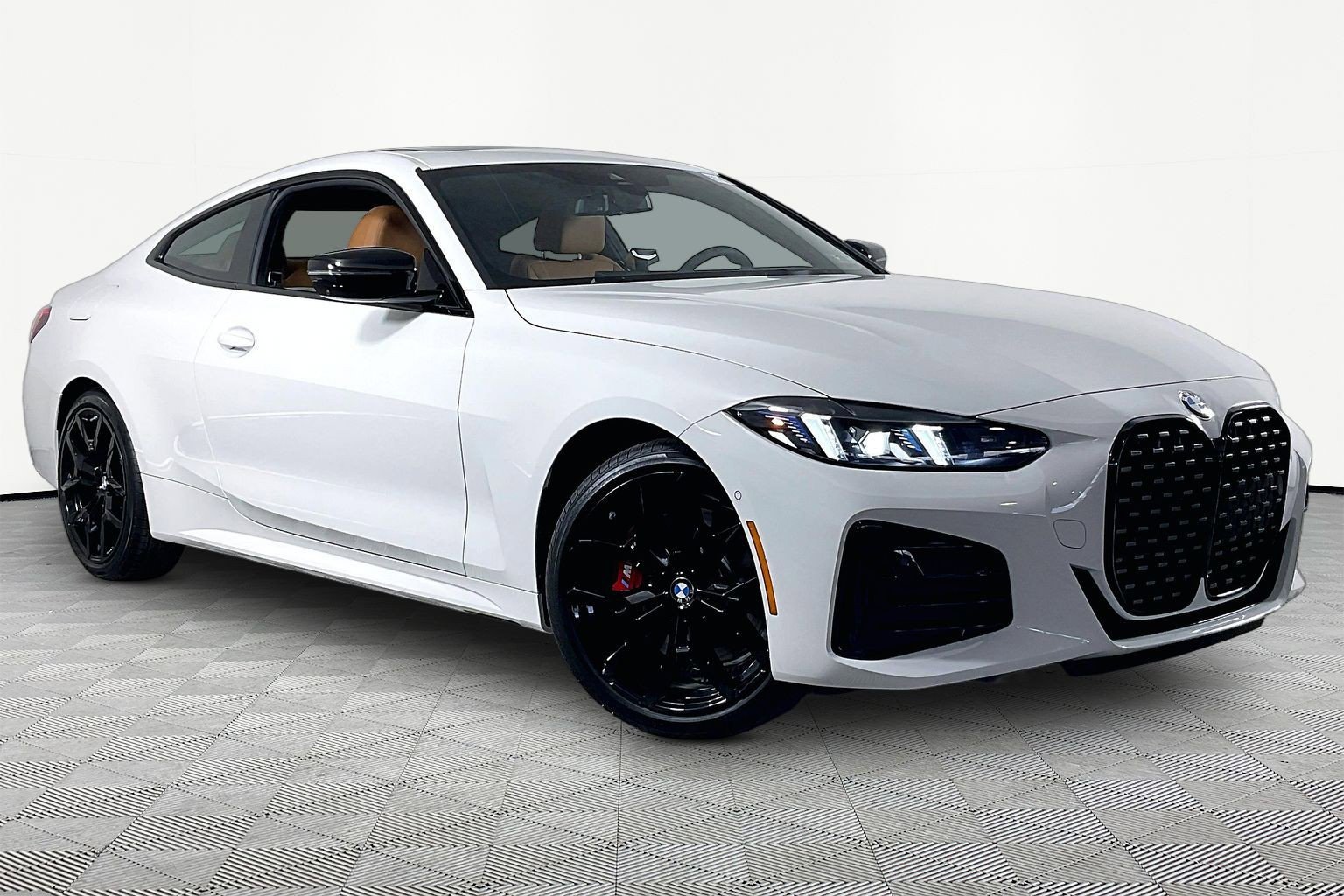 New 2026 BMW 430i xDrive Coupe w/ M Sport Package image 3