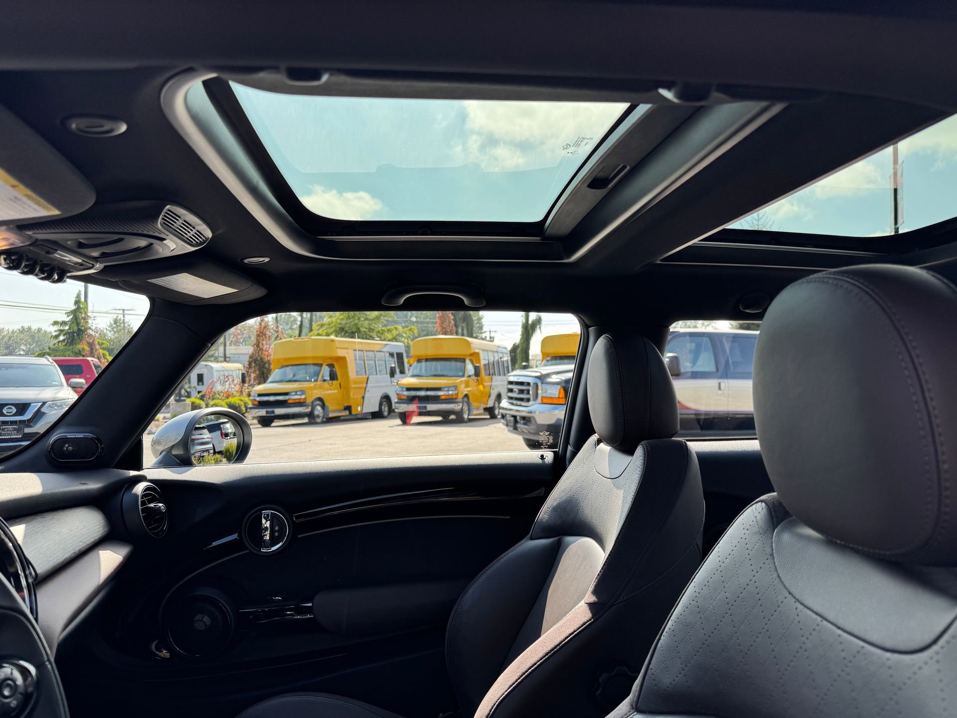 Used 2017 MINI Cooper S FWD image 18