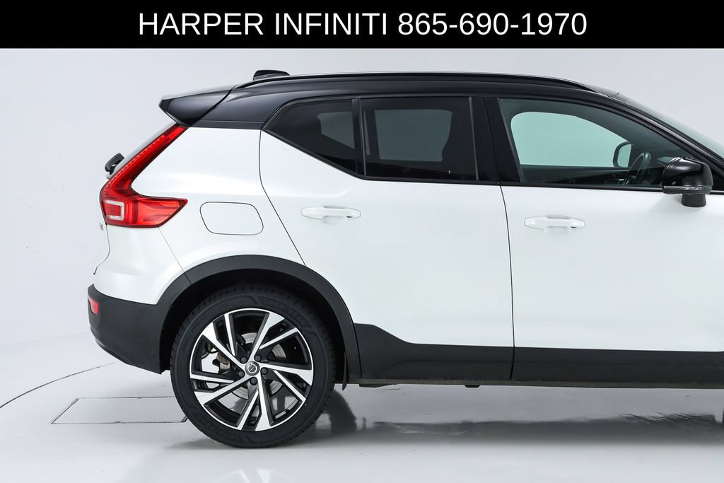 Used 2021 Volvo XC40 T5 R-Design AWD/4WD image 12