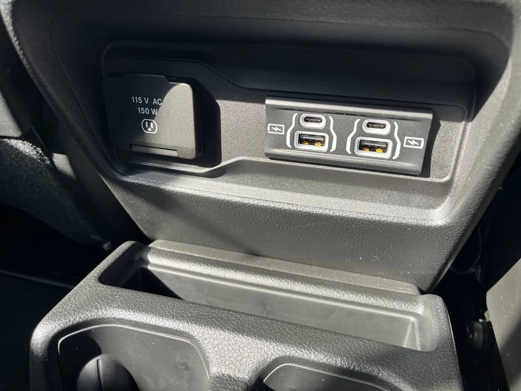 New 2025 Jeep Grand Cherokee L Laredo w/ Luxury Tech Group I image 21