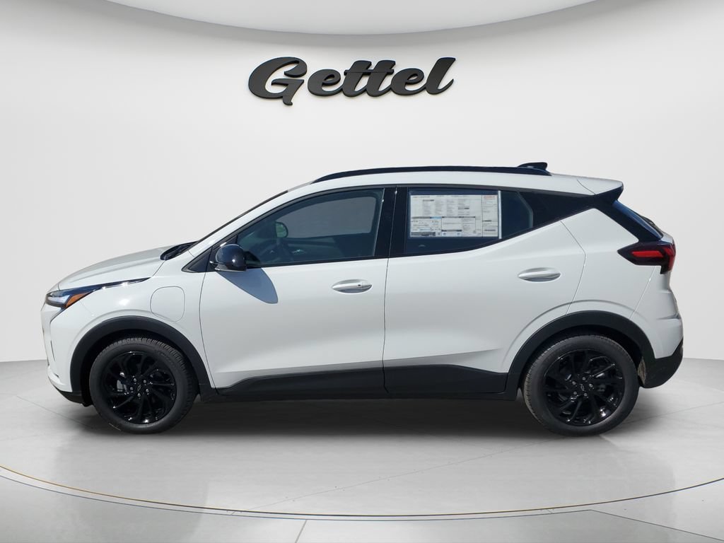 Used 2027 Chevrolet Bolt RS FWD image 7