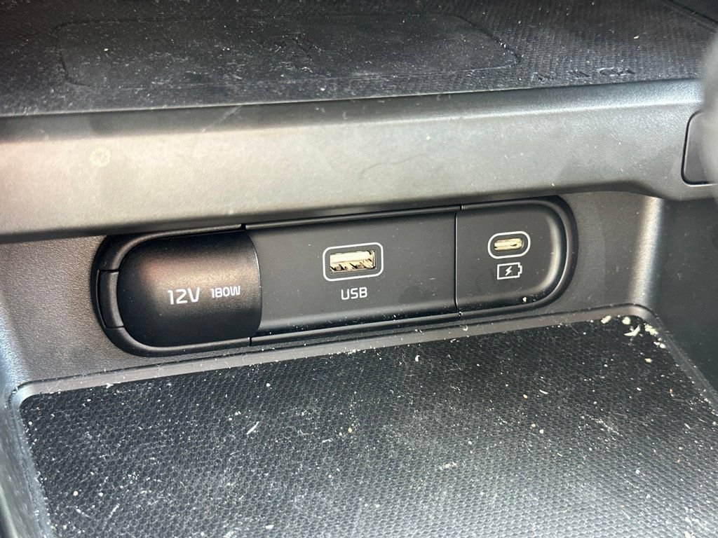 Used 2023 Kia Soul S FWD image 26