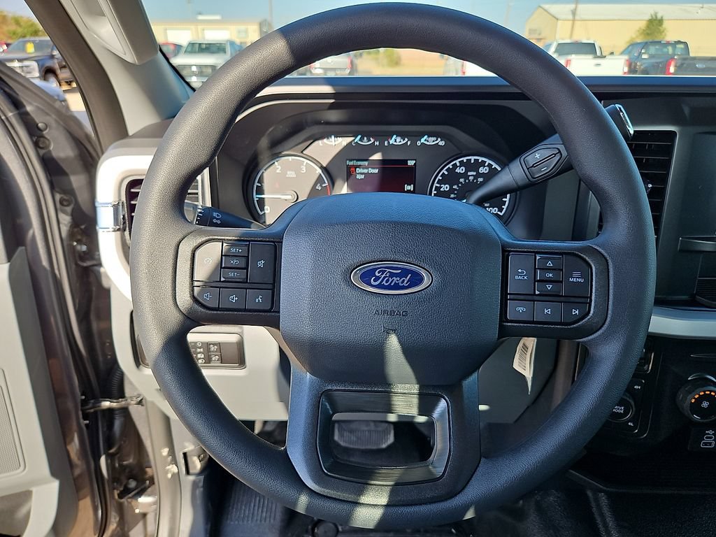 New 2026 Ford F350 XL w/ XL Chrome Package AWD/4WD image 21