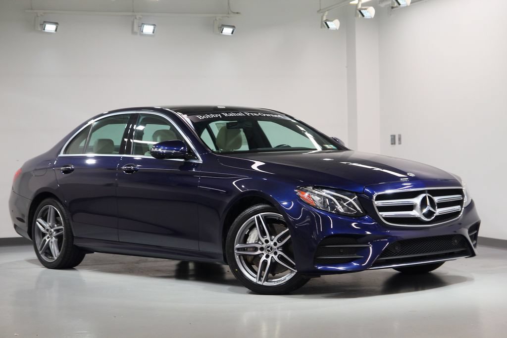 Certified 2019 Mercedes-Benz E 300 4MATIC image 7