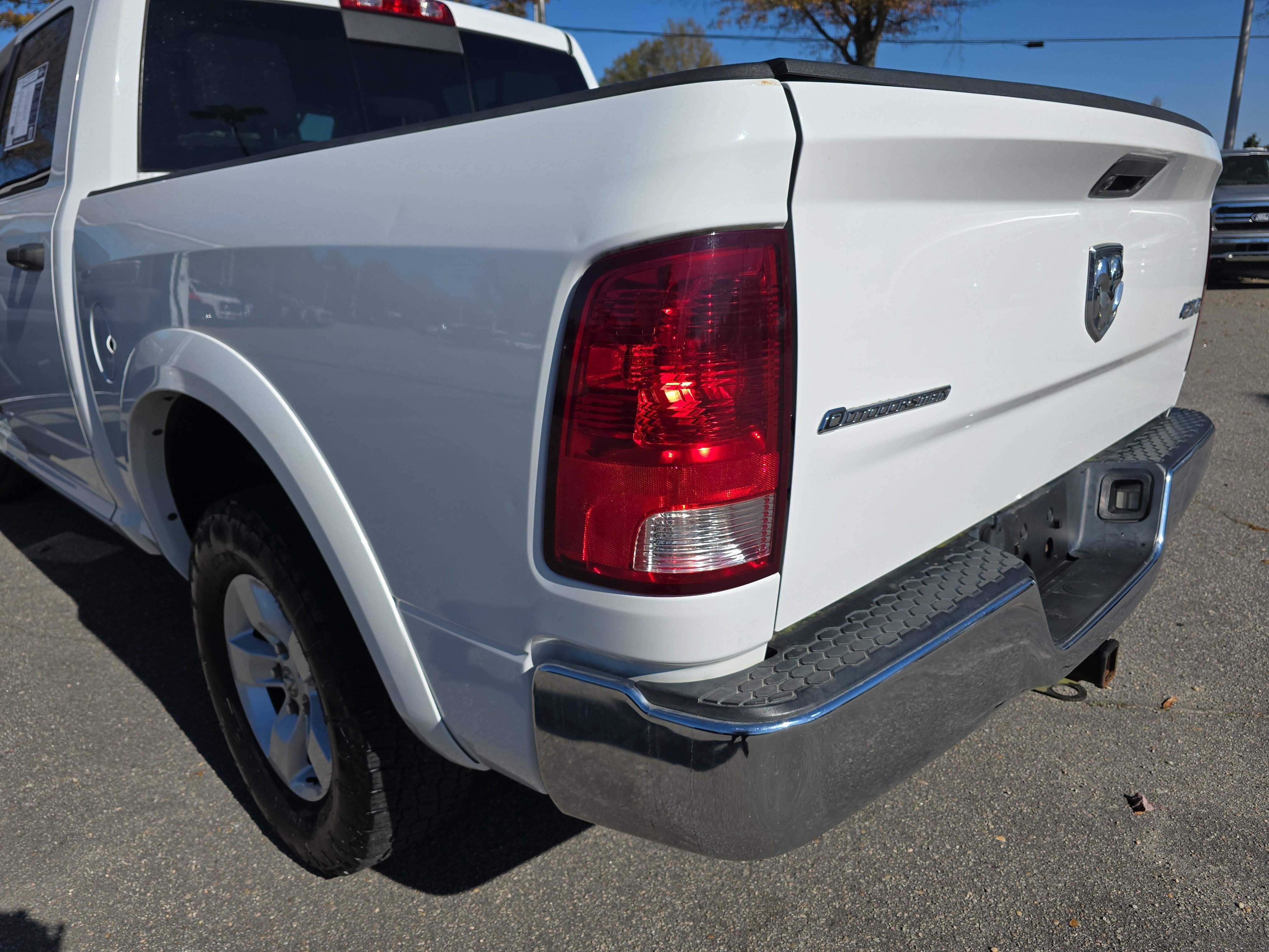Used 2014 RAM 1500 Outdoorsman image 34