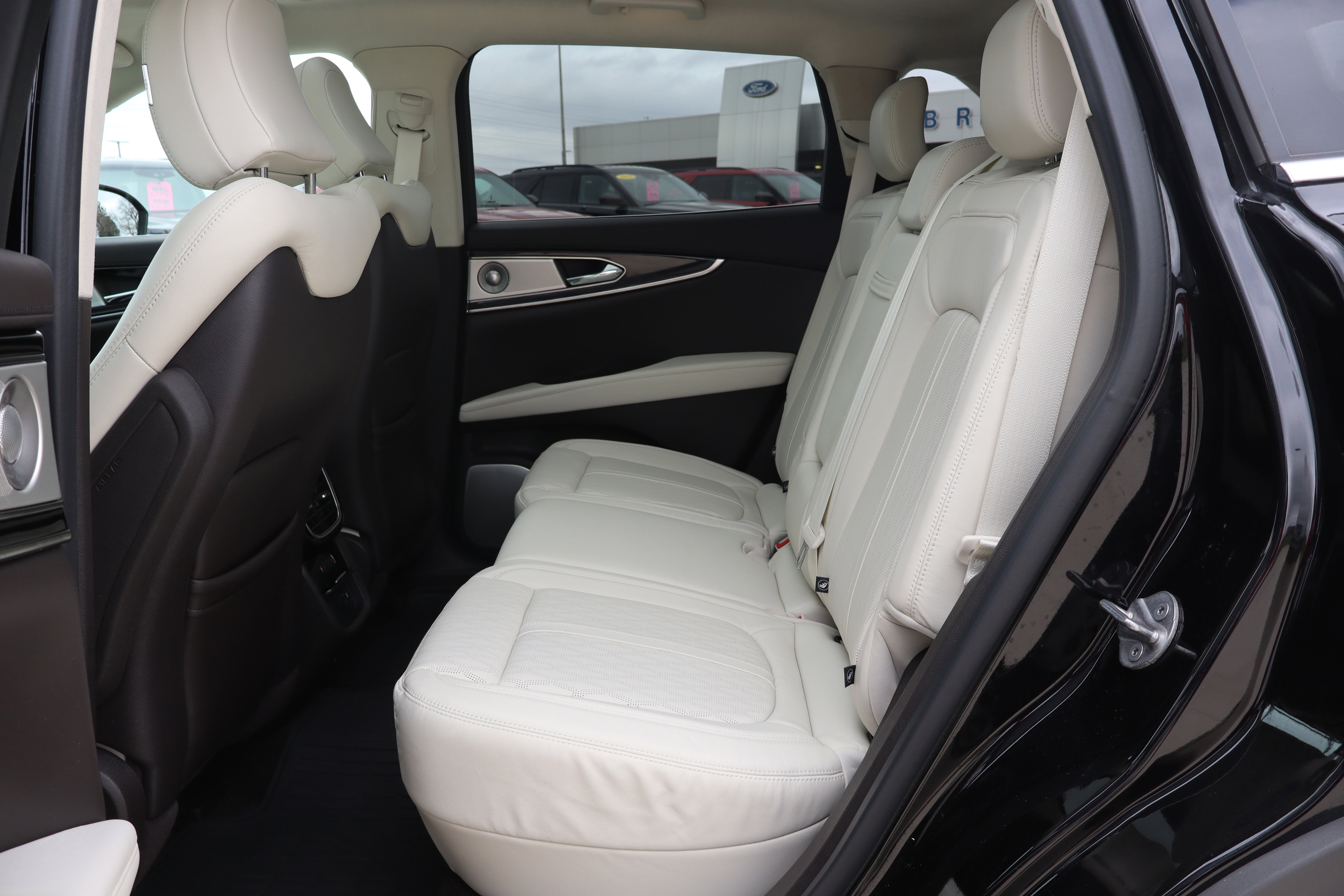 Used 2022 Lincoln Nautilus Black Label AWD/4WD image 10