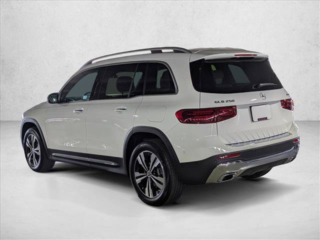 Certified 2025 Mercedes-Benz GLB 250 4MATIC image 10