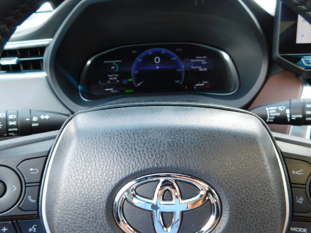 Used 2023 Toyota Venza Limited AWD/4WD image 34