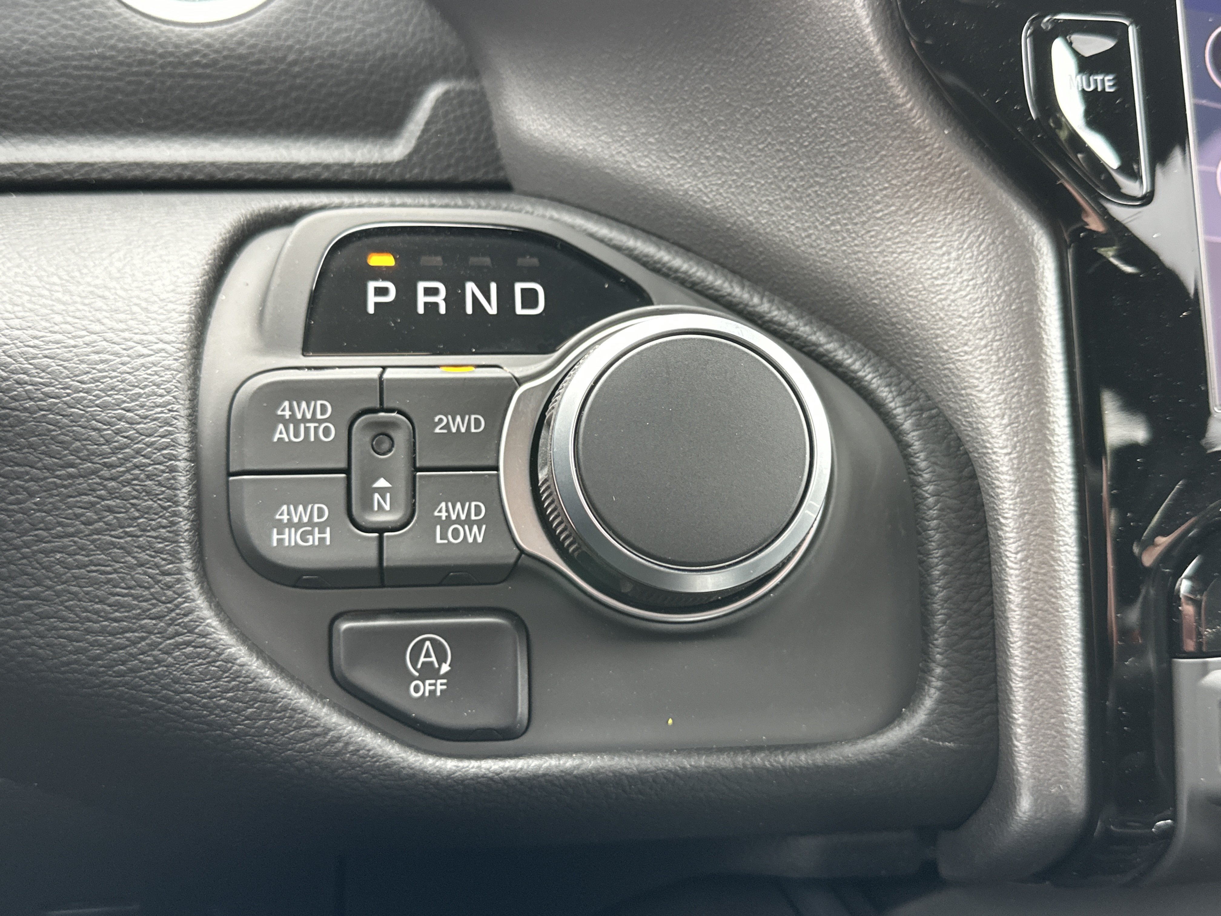 New 2026 RAM 1500 Big Horn AWD/4WD image 7