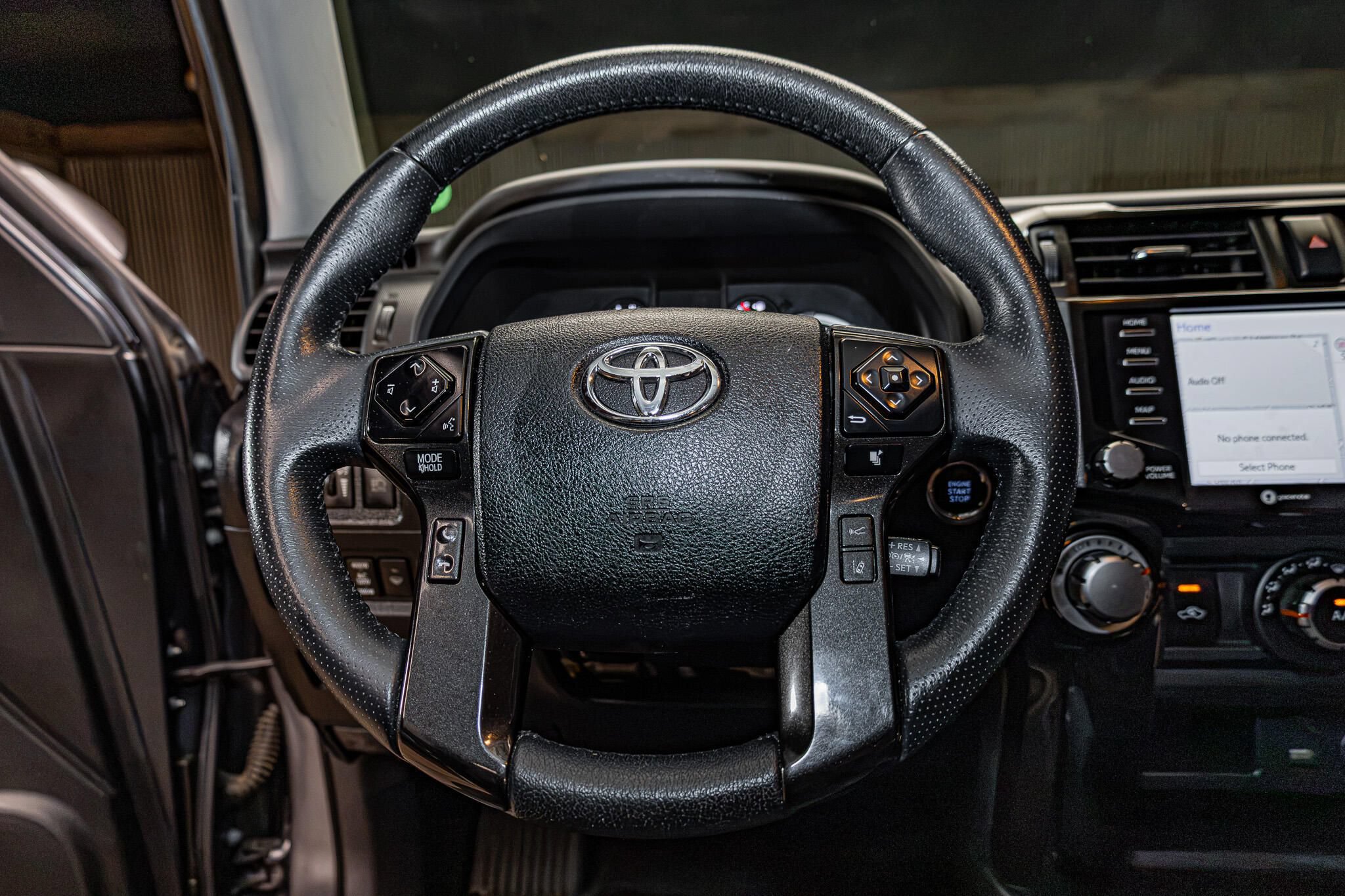 Used 2022 Toyota 4Runner TRD Off-Road Premium AWD/4WD image 14
