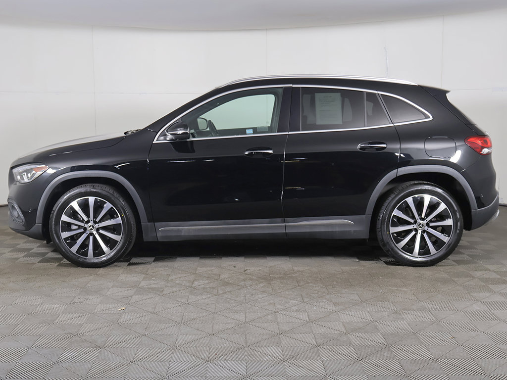 Used 2023 Mercedes-Benz GLA 250 4MATIC w/ Premium Package image 14