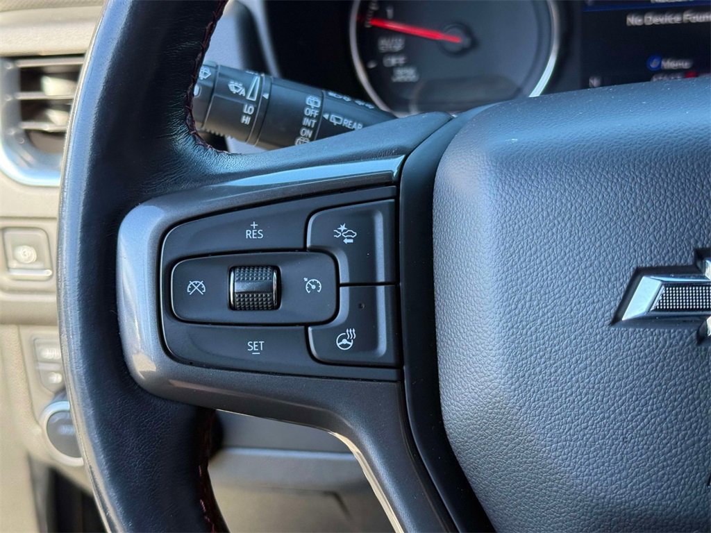 Used 2021 Chevrolet Suburban RST w/ Luxury Package image 34