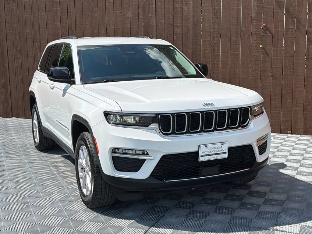 Used 2022 Jeep Grand Cherokee Limited RWD image 14