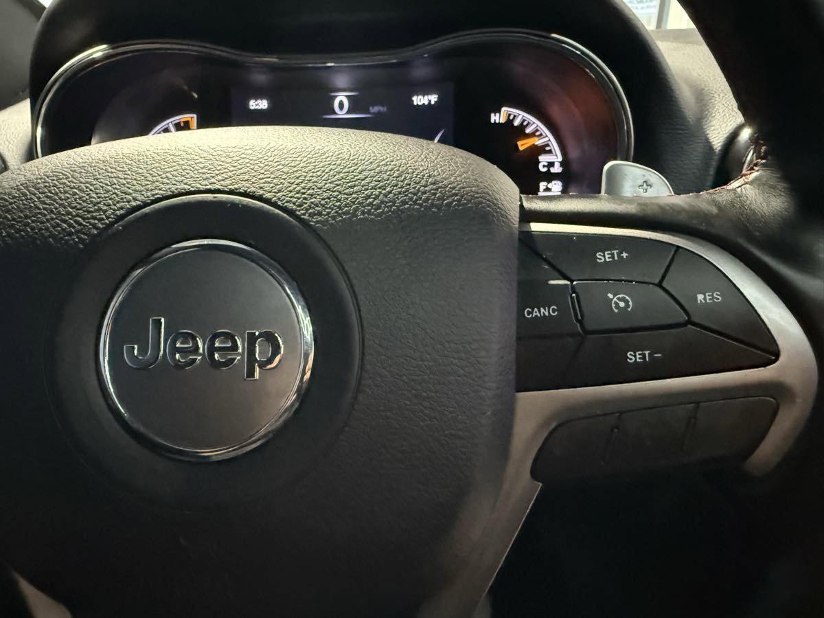 Used 2021 Jeep Grand Cherokee Trailhawk AWD/4WD image 21