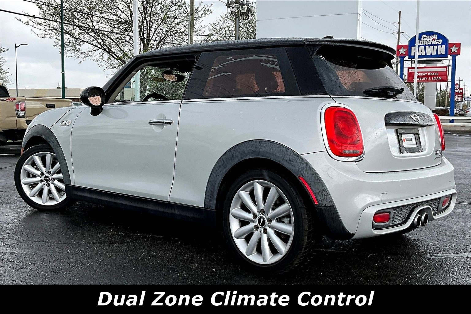 Used 2016 MINI Cooper S image 3
