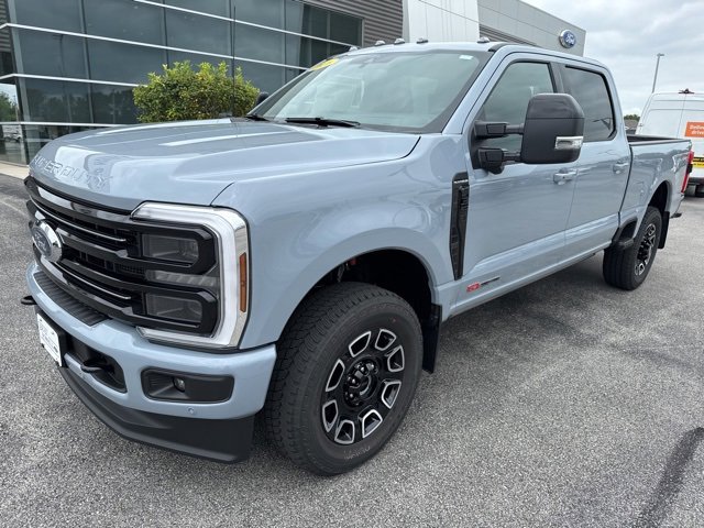 New 2026 Ford F350 Platinum image 2