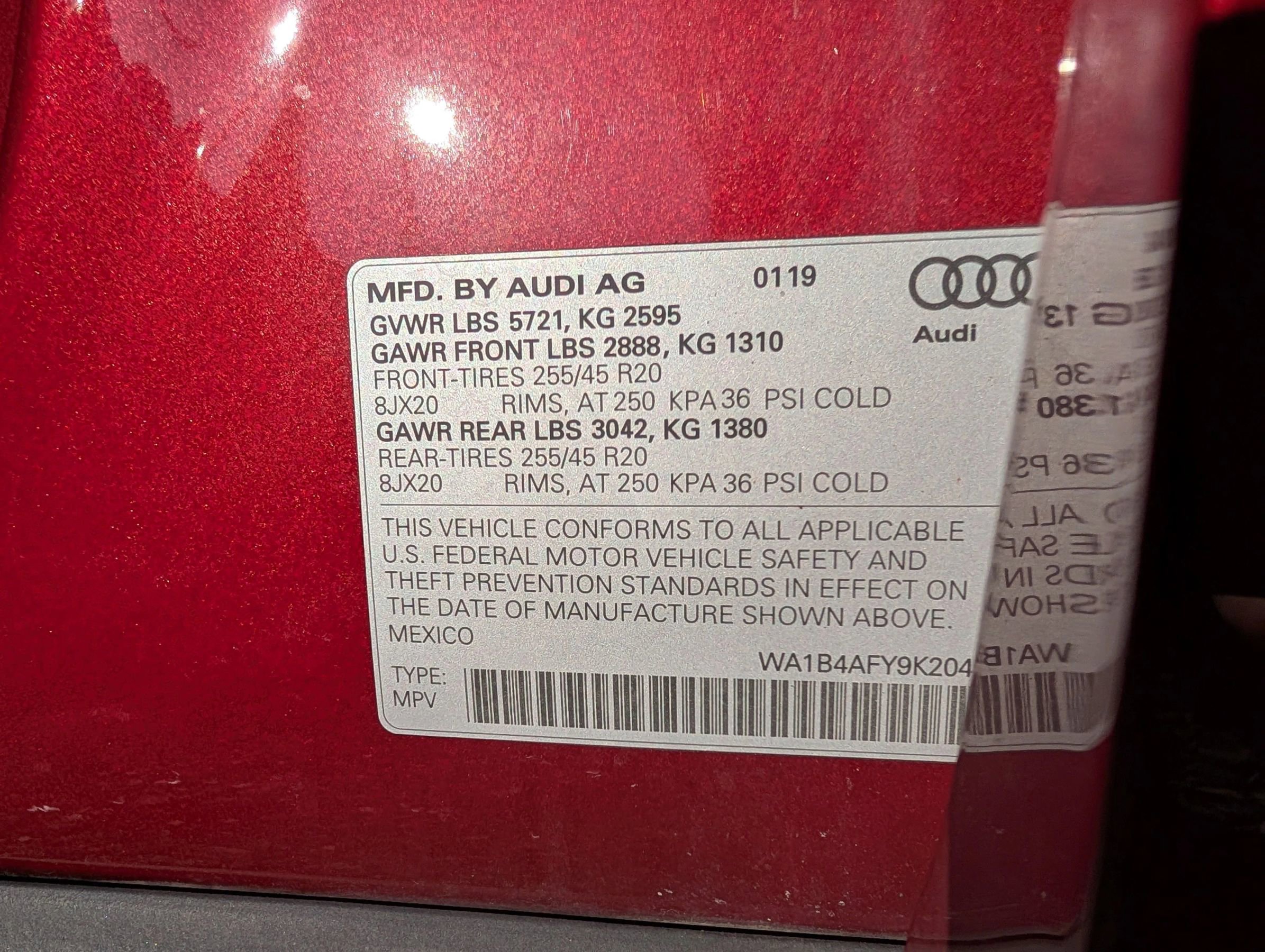 Used 2019 Audi SQ5 Premium Plus w/ Premium Plus Package image 34