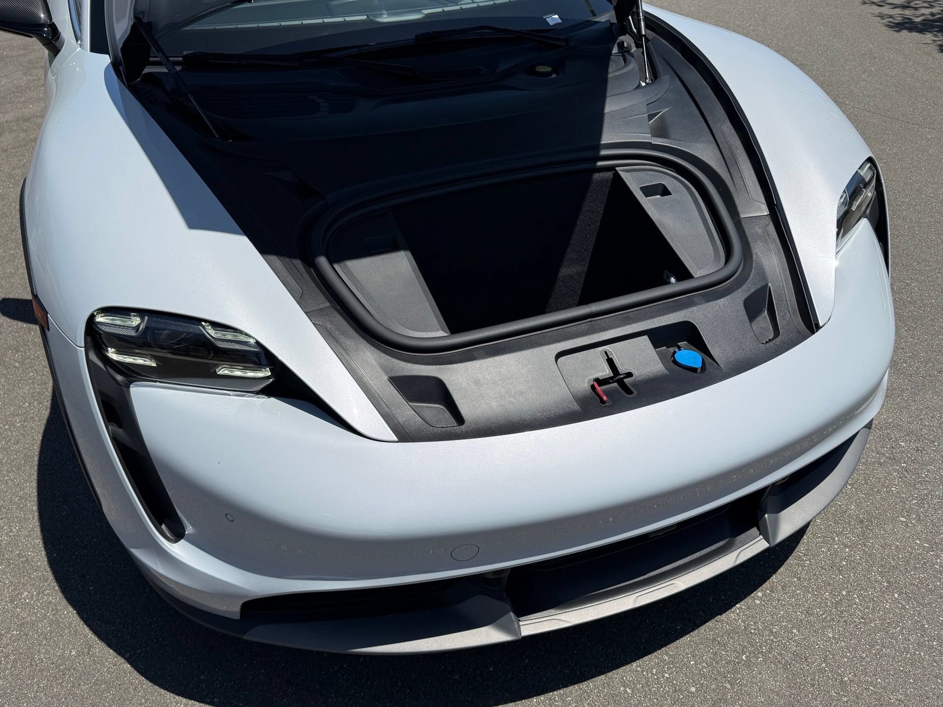 Certified 2023 Porsche Taycan Turbo AWD/4WD image 31