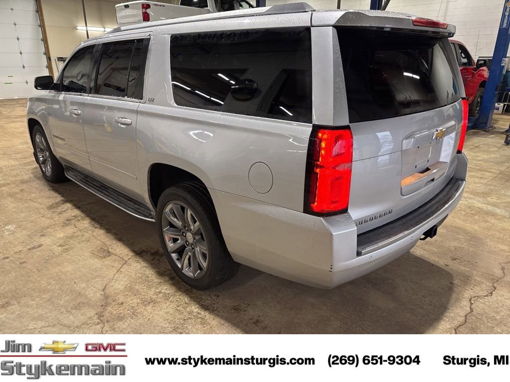 Used 2015 Chevrolet Suburban LTZ image 9