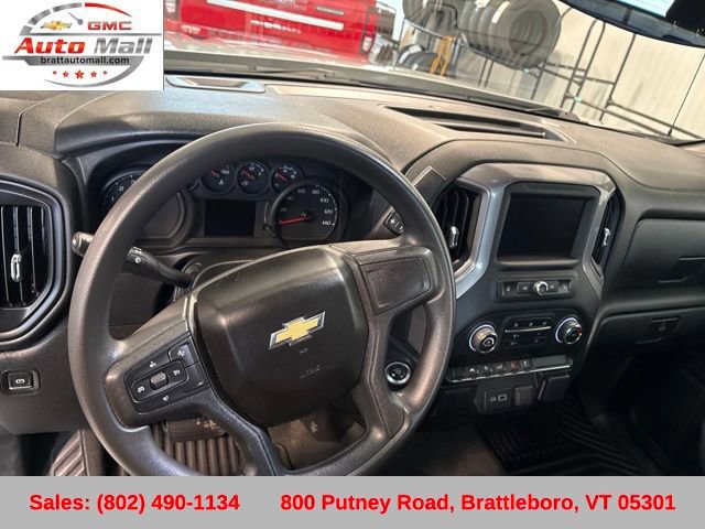 Used 2022 Chevrolet Silverado 1500 Custom image 13