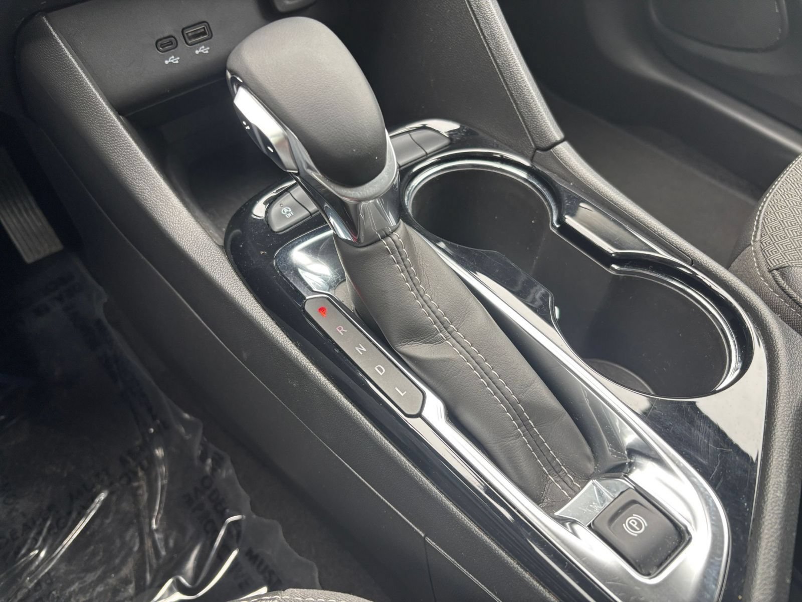 Used 2025 Buick Encore GX Preferred FWD image 36