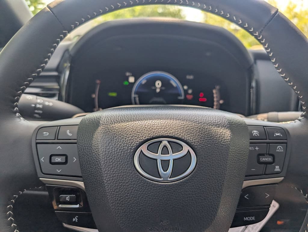 Certified 2026 Toyota Camry SE w/ Convenience Package AWD/4WD image 27