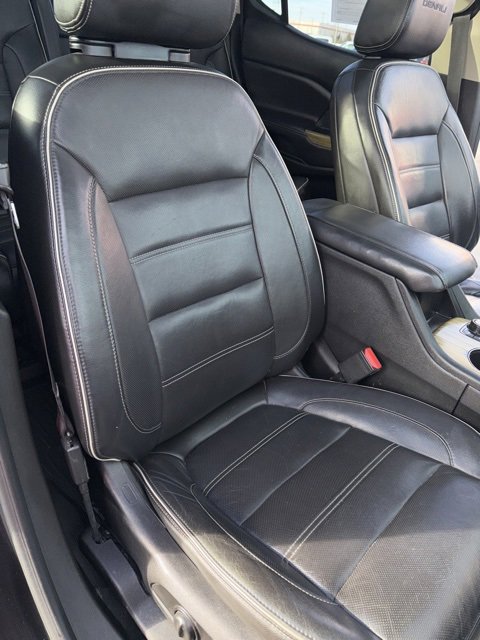 Used 2018 GMC Acadia Denali w/ Technology Package image 32