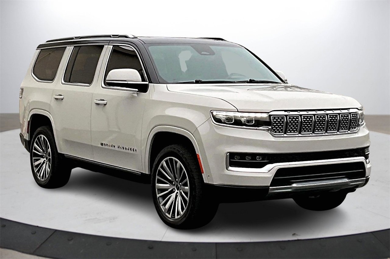 Used 2022 Jeep Grand Wagoneer Series III image 2