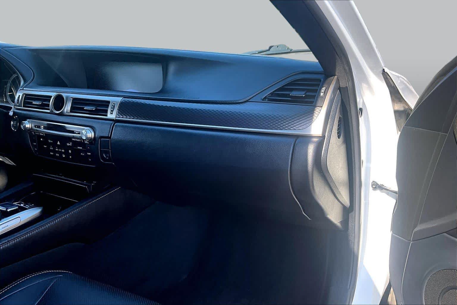 Used 2017 Lexus GS 350 F Sport RWD image 19
