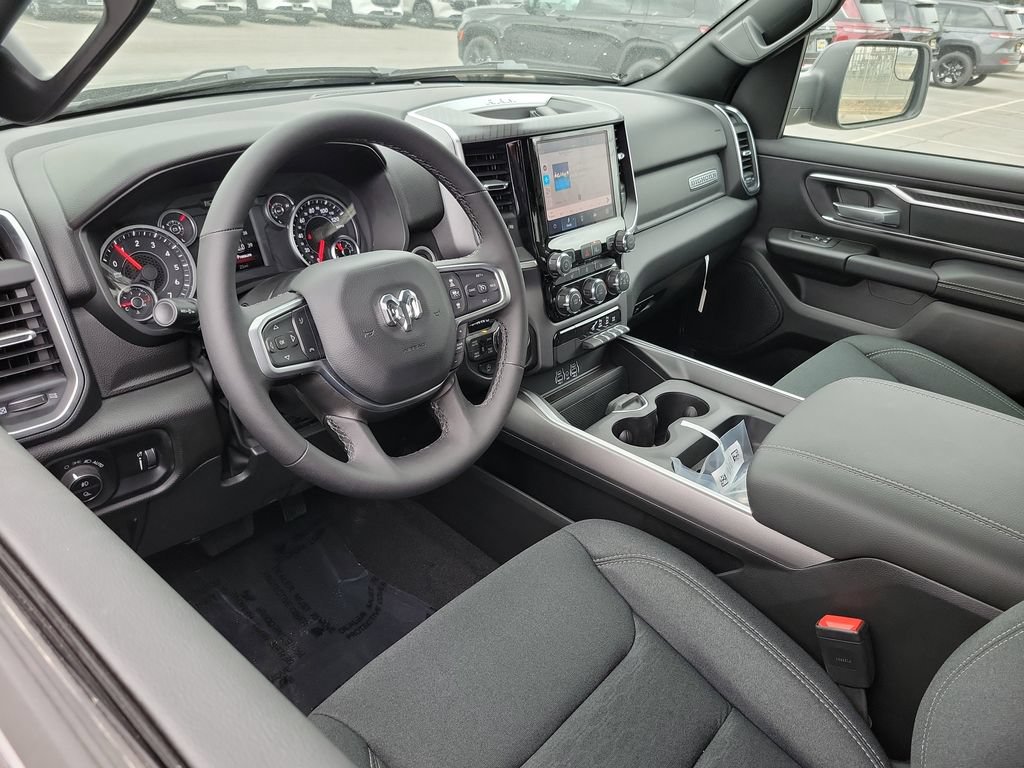 New 2026 RAM 1500 Big Horn AWD/4WD image 3