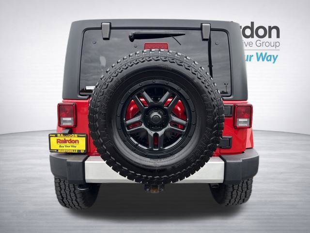 Used 2014 Jeep Wrangler Unlimited Sahara w/ Connectivity Group AWD/4WD image 5