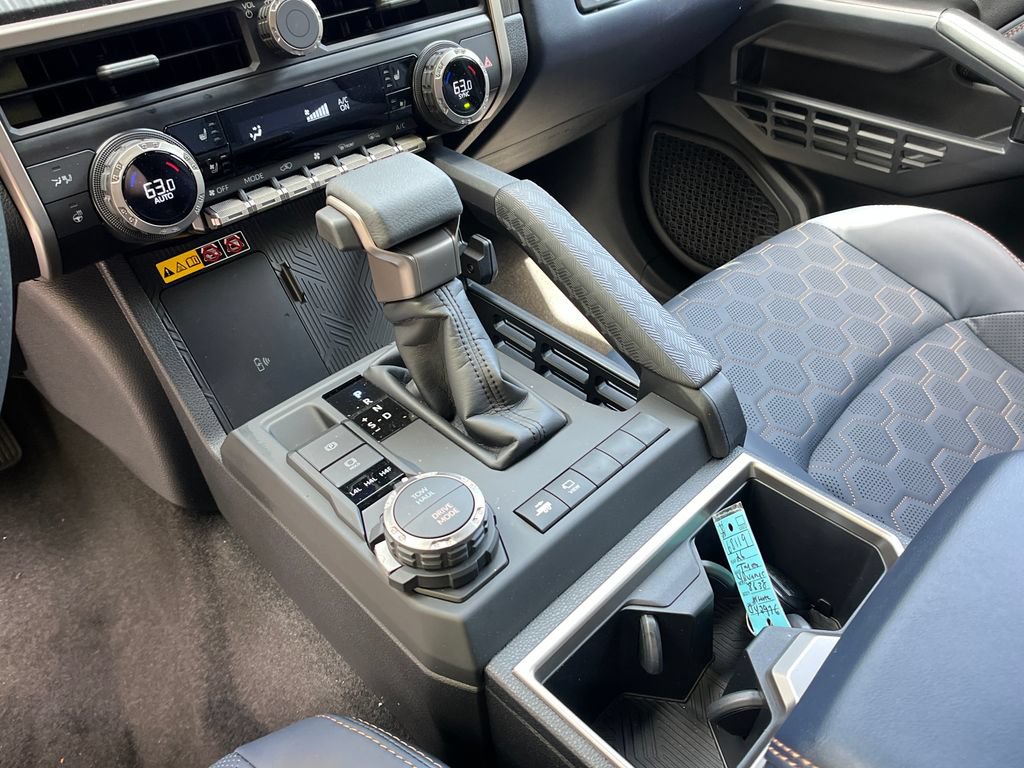 New 2026 Toyota 4Runner Platinum AWD/4WD image 21