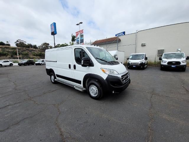 Used 2025 RAM ProMaster 2500 w/ U-Haul Equipment Group FWD image 2